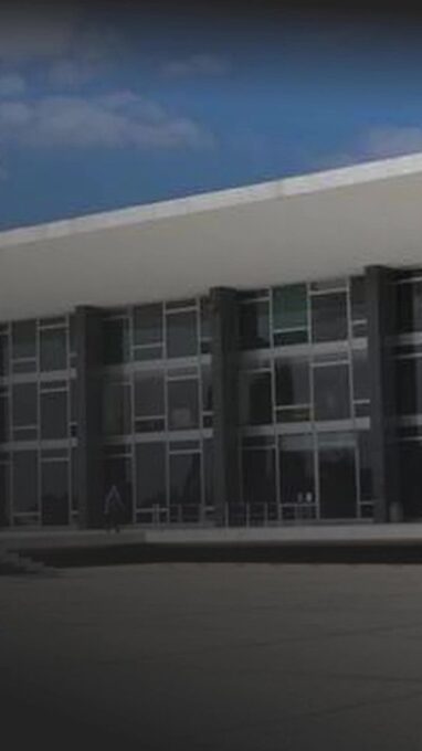 Câmara aprova projeto que aumenta salários de servidores público do Poder Judiciário