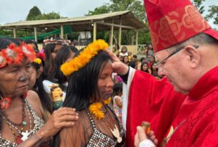 Dom Wilmar em missão na Amazônia: os Sacramentos no coração do Povo Munduruku
