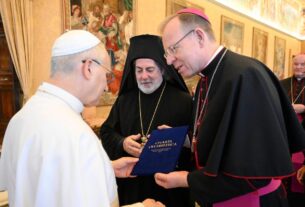 Leão XIV: promover o diálogo em meio ao barulho da violência e da guerra