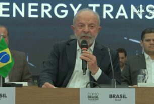 Líderes devem decidir se século 21 será lembrado como o das catástrofes climáticas ou o da reconstrução inteligente, diz Lula