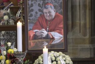 O funeral do Cardeal Duka: testemunha da fé até o fim