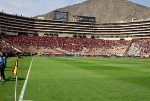 Ônibus atrasa e final da Libertadores começará às 18h15 (de Brasília)