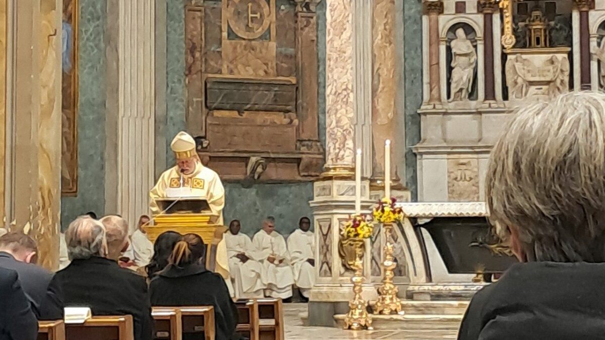 Uma Missa para celebrar os 50 anos da Independência de Angola