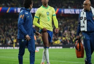 Zagueiro Gabriel Magalhães é cortado da seleção brasileira