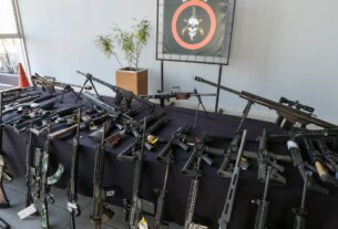 Polícia do Rio prende 12 pessoas em operação contra Comando Vermelho