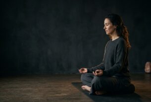 O Poder do Silêncio: Como Dominar Sua Mente e Transformar Sua Vida