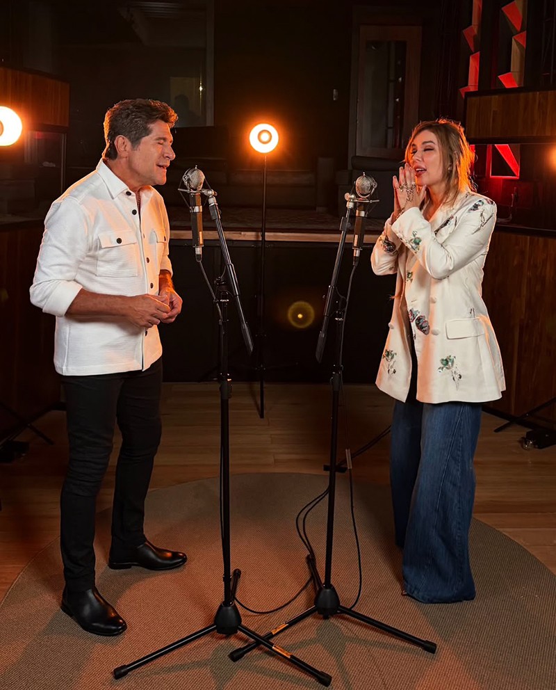 Daniel e Liah Soares gravam ‘Nossa Senhora’ e marcam o reencontro da dupla após 14 anos com a retomada do projeto ‘Duas Vozes’ em 4 de dezembro Daniel e Liah Soares gravam ‘Nossa Senhora’ e marcam o reencontro da dupla após 14 anos com a retomada do projeto ‘Duas Vozes’ em 4 de dezembro